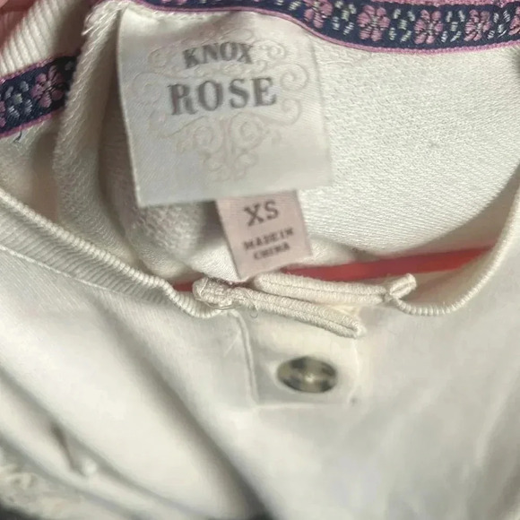 Knox Rose Women’s Henley Sweater - Picture 8 of 9